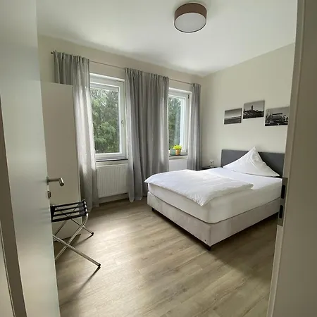 Leinbaum Apartment